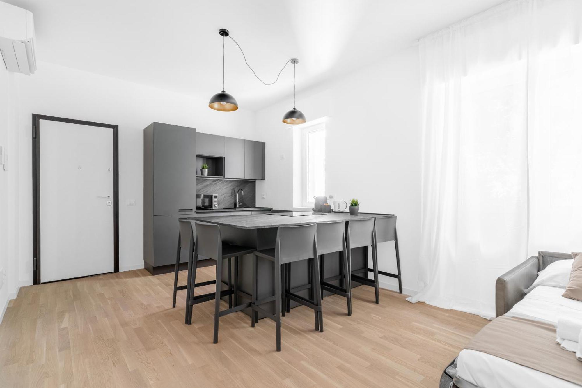 Mi Casa - Appartamento In Ponte Nuovo Милан Экстерьер фото