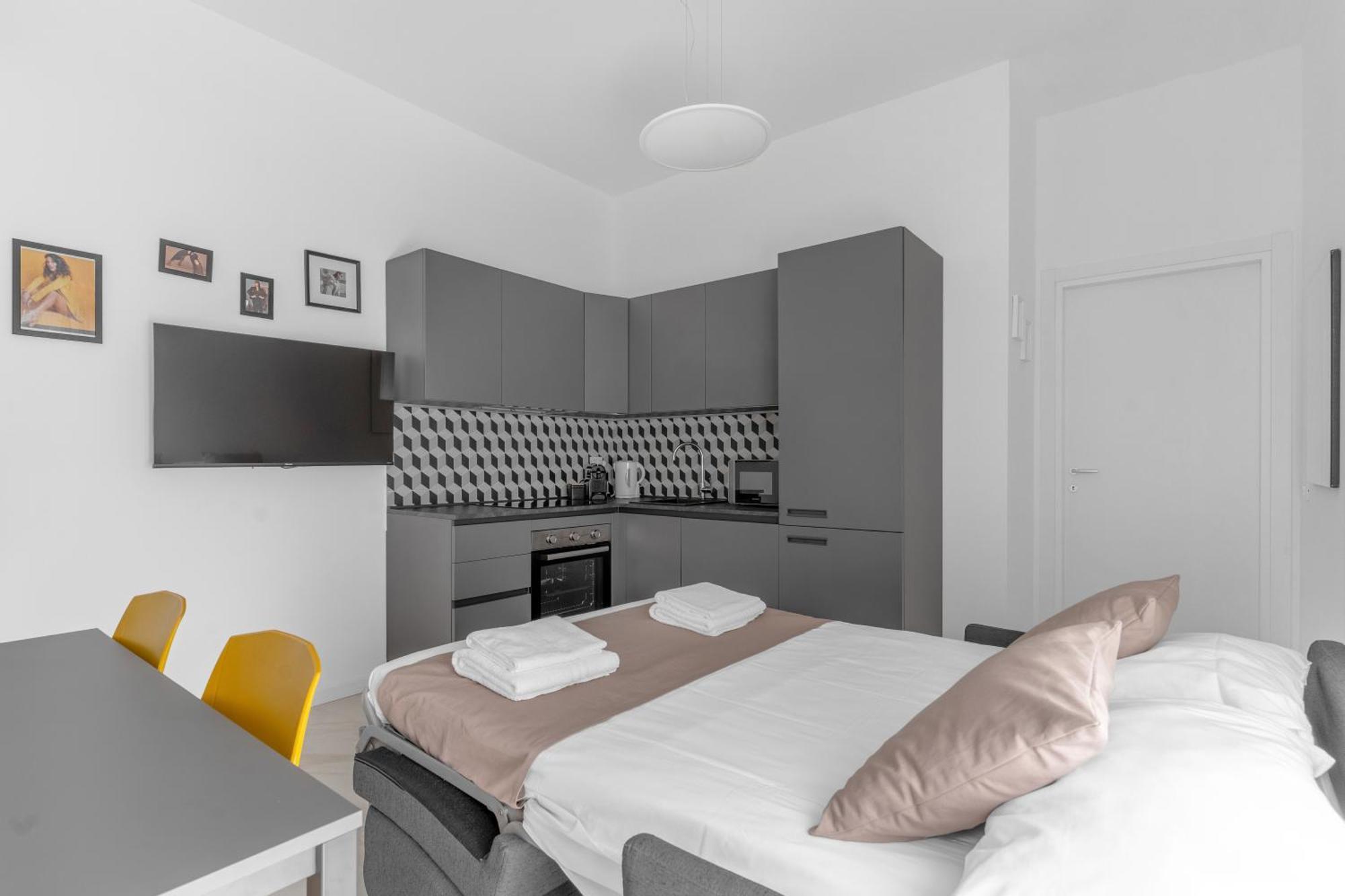 Mi Casa - Appartamento In Ponte Nuovo Милан Экстерьер фото