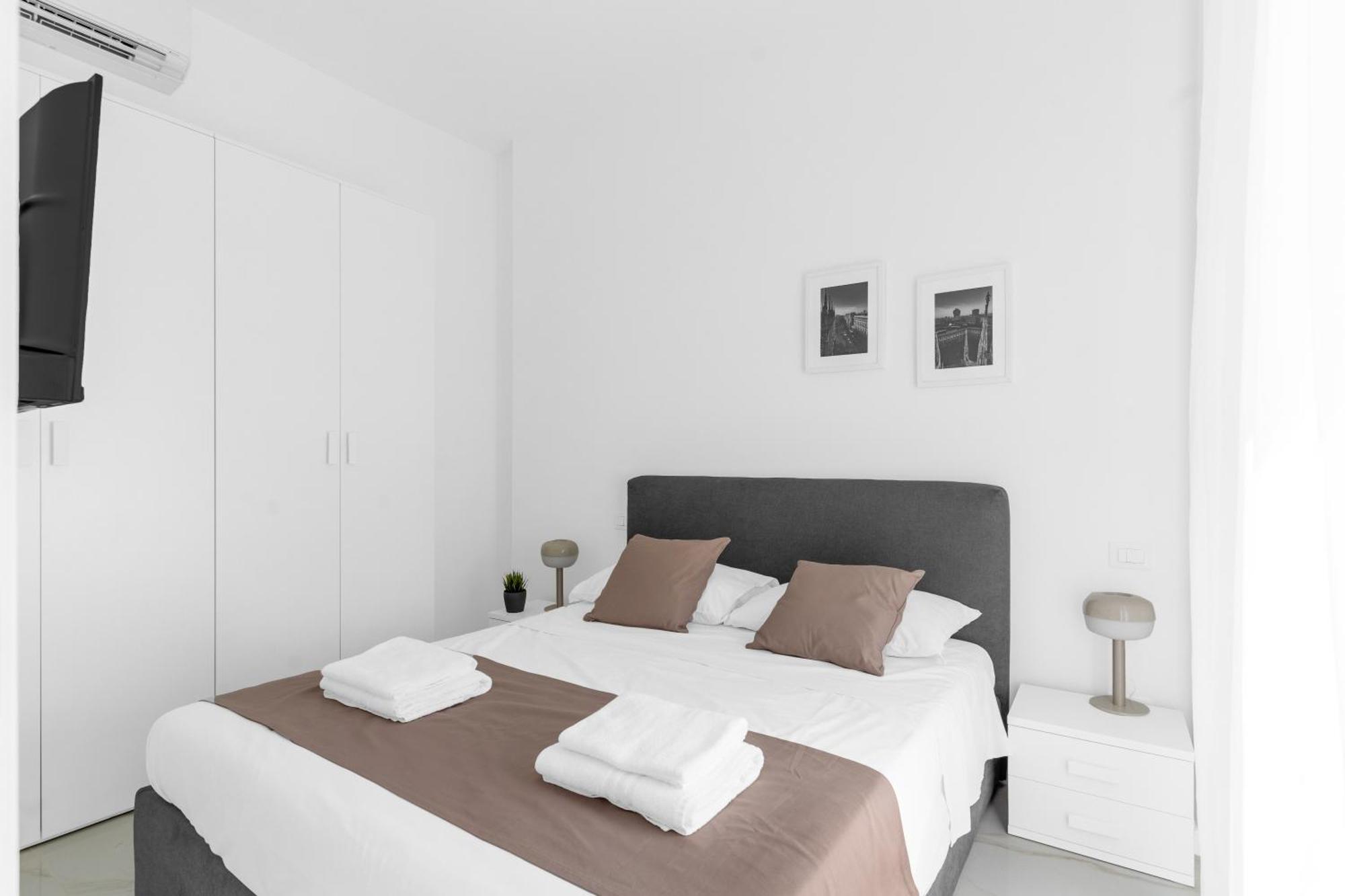 Mi Casa - Appartamento In Ponte Nuovo Милан Экстерьер фото